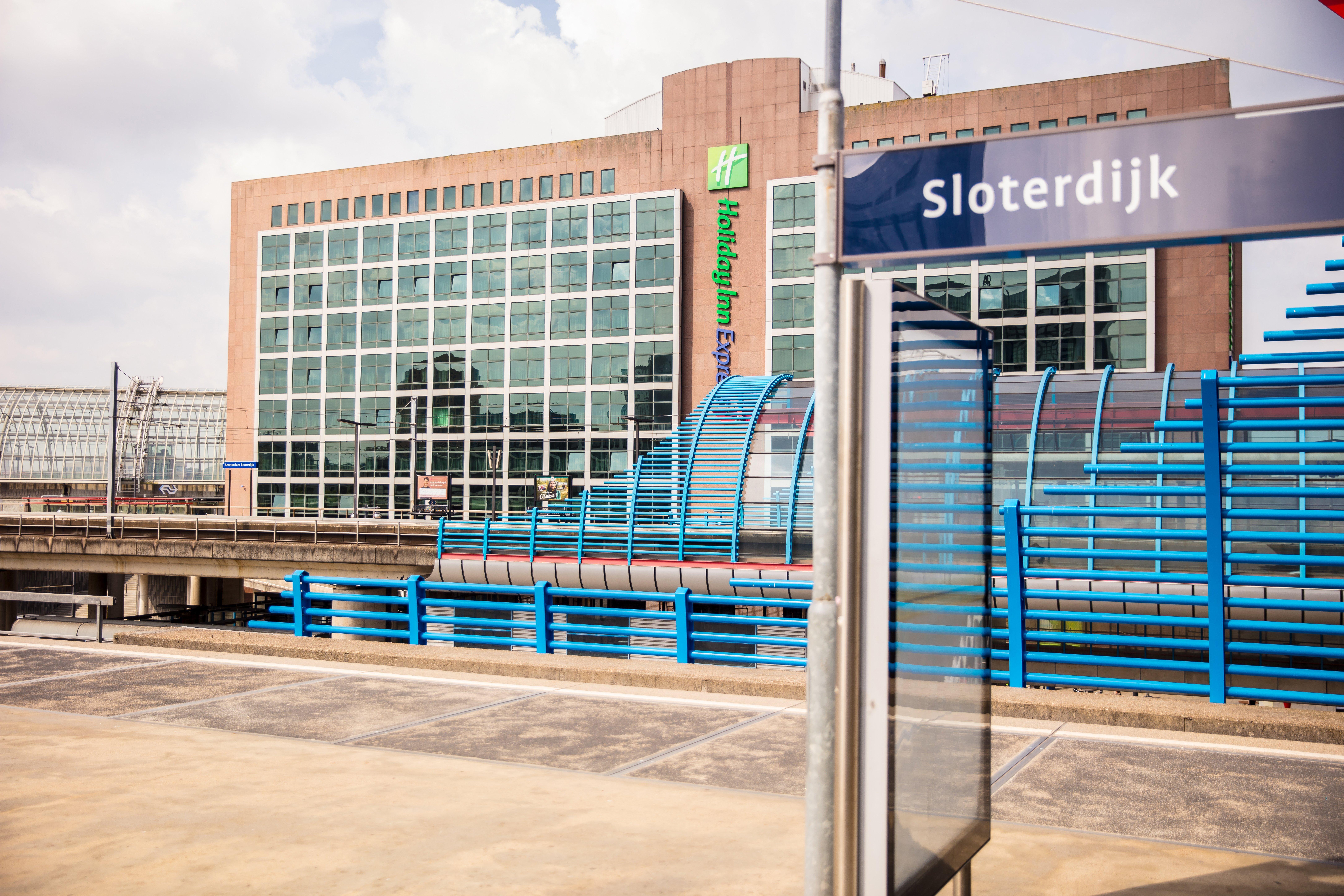 Holiday Inn Express Amsterdam - Sloterdijk Station By Ihg Exterior photo