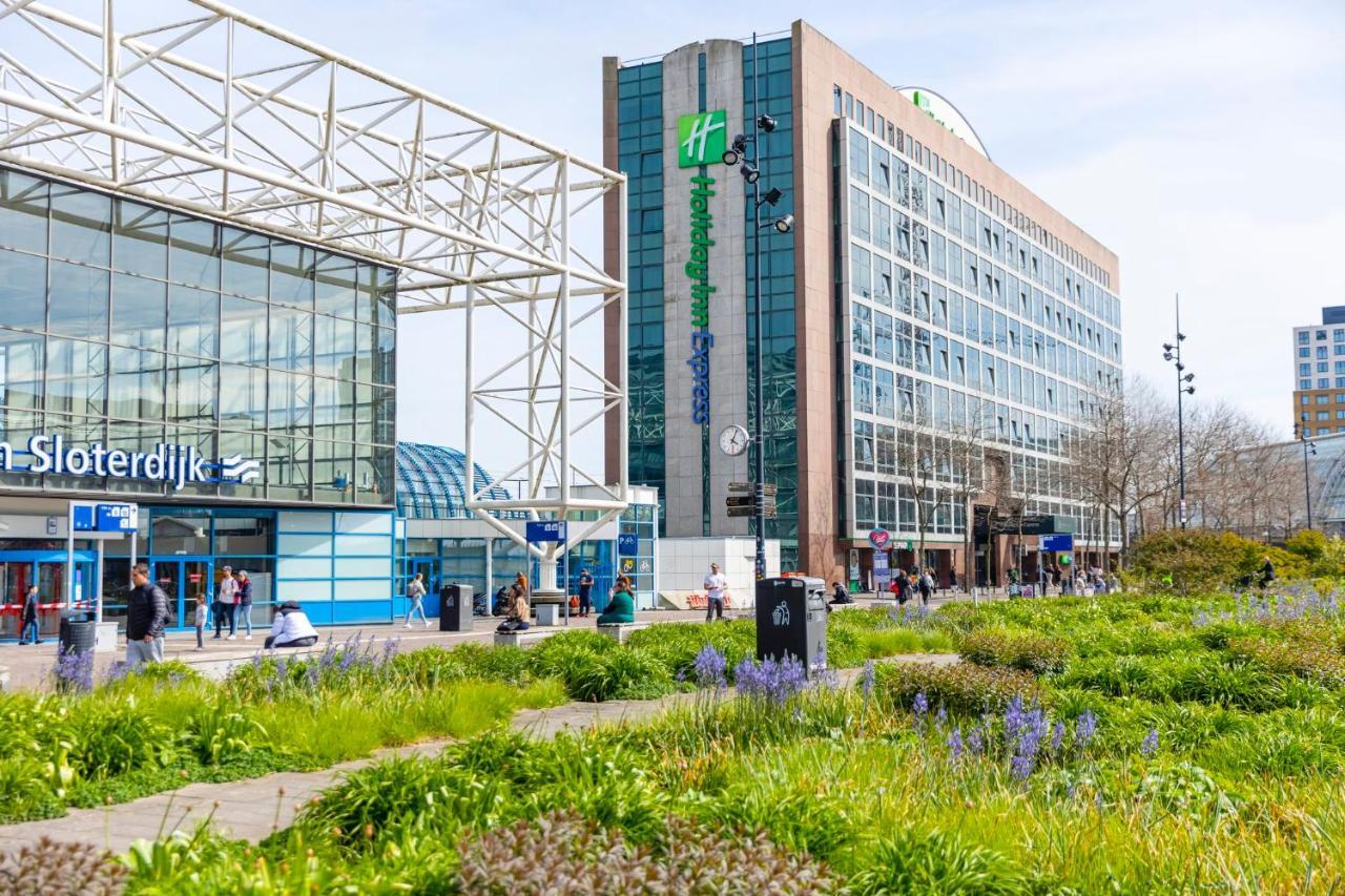 Holiday Inn Express Amsterdam - Sloterdijk Station By Ihg Exterior photo