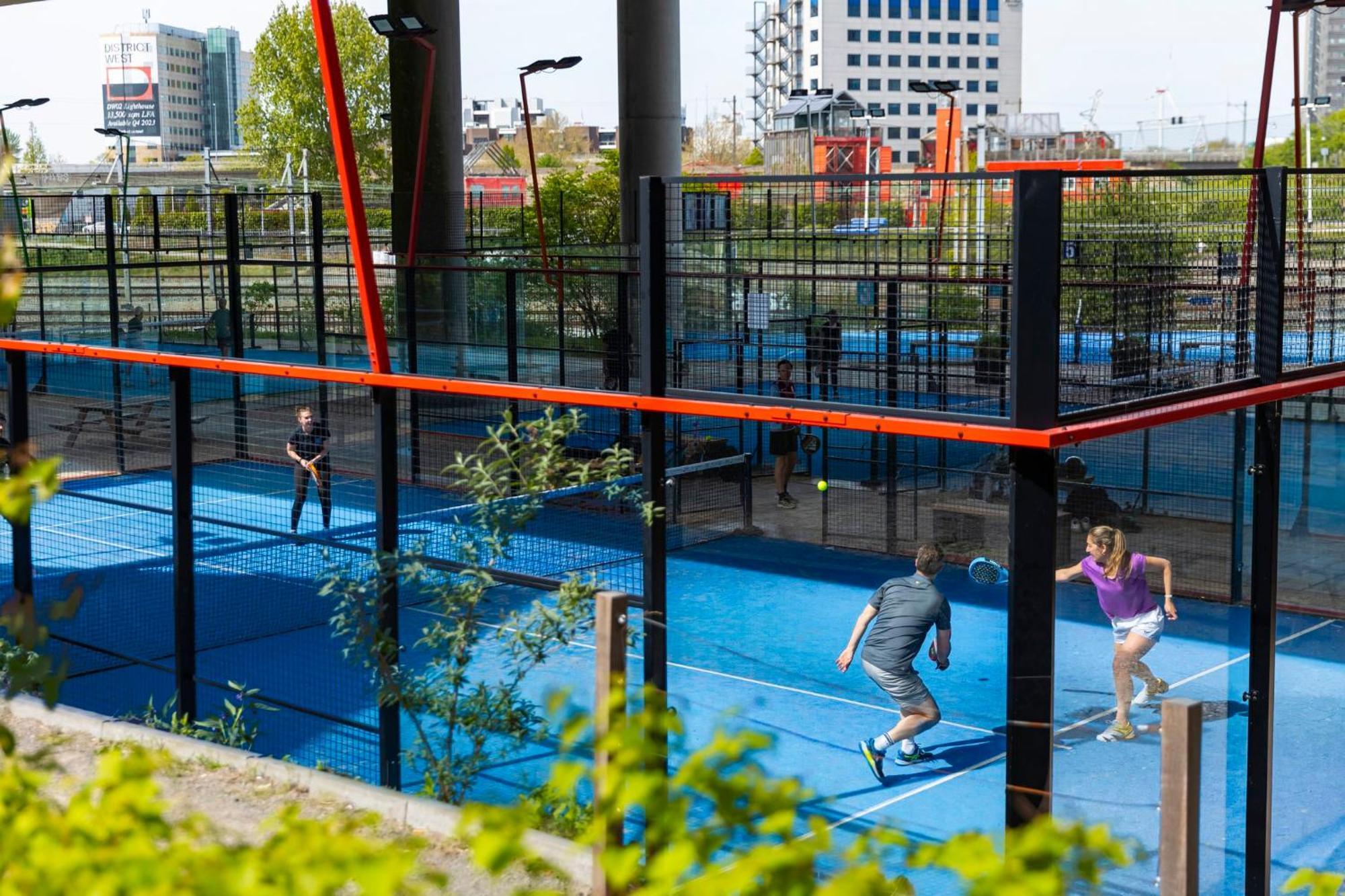 Holiday Inn Express Amsterdam - Sloterdijk Station By Ihg Exterior photo