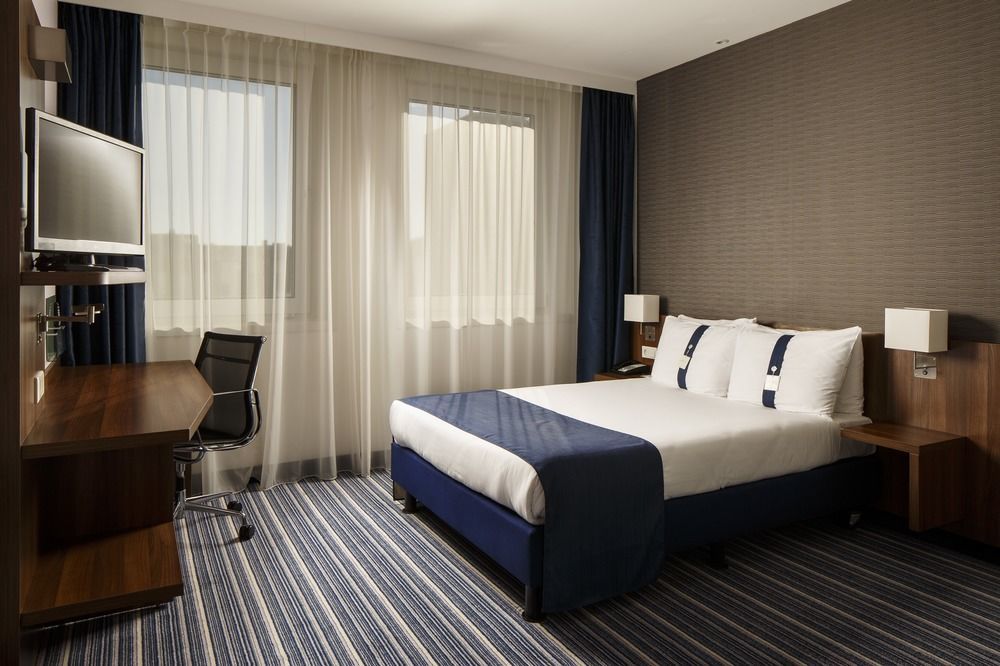 Holiday Inn Express Amsterdam - Sloterdijk Station By Ihg Exterior photo