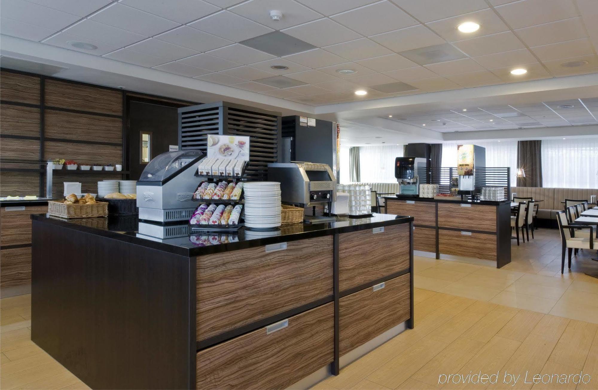 Holiday Inn Express Amsterdam - Sloterdijk Station By Ihg Restaurant photo